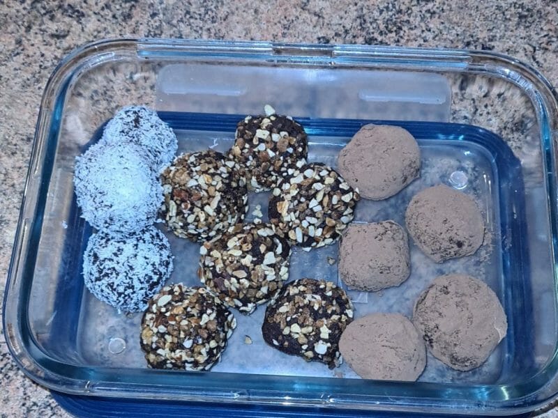 Cliquez pour zoomer ! Truffes au chocolat Thermomix par Sarah81200