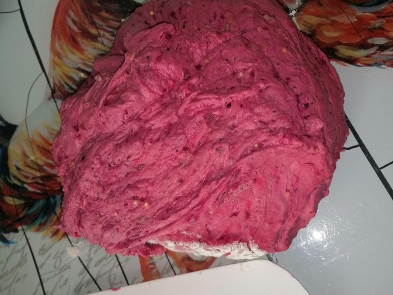 Cliquez pour zoomer ! Pain à la betterave Thermomix par elocin_1