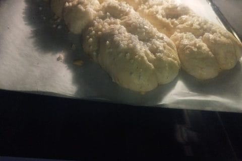 Cliquez pour zoomer ! Brioche tressée à la mie filante Thermomix par Vince60130
