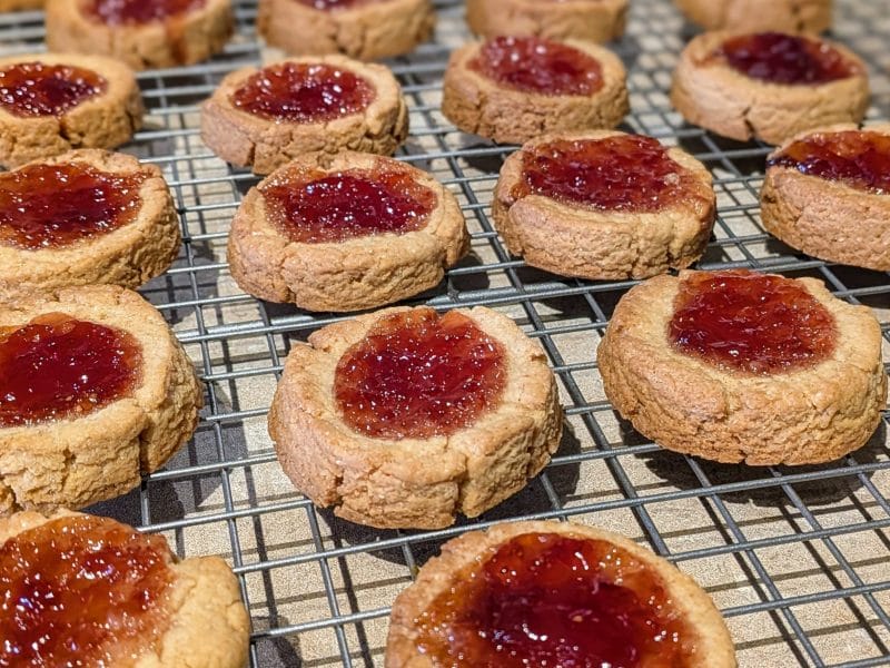 Cliquez pour zoomer ! Jam drops – Biscuits à la confiture Thermomix par agrange