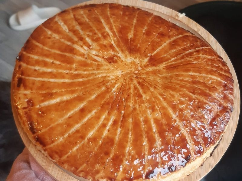 Cliquez pour zoomer ! Galette des rois à la frangipane Thermomix par ady7