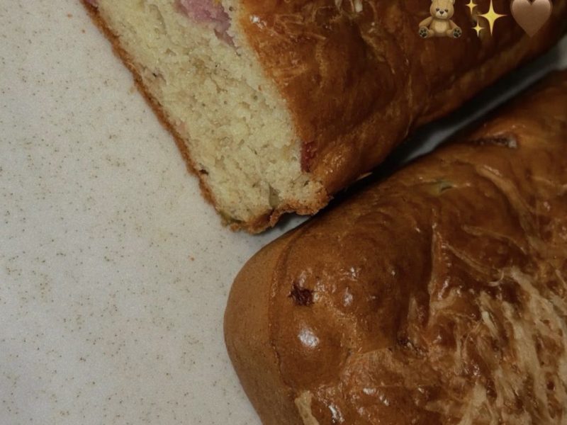 Cliquez pour zoomer ! Cake salé jambon fromage et olives Thermomix par margaux_262