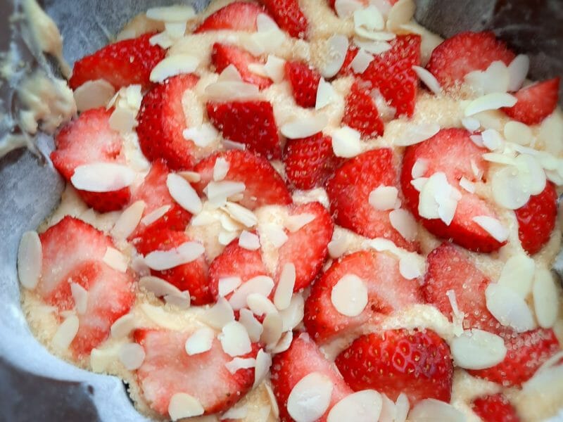 Cliquez pour zoomer ! Gâteau aux fraises Thermomix par sumdo