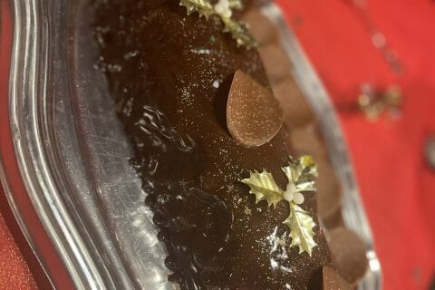 Cliquez pour zoomer ! Bûche mousse au chocolat Thermomix par Nena34