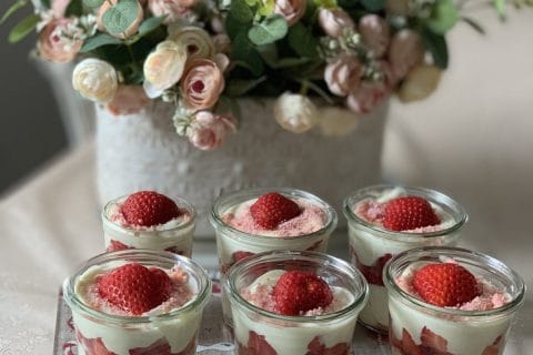 Cliquez pour zoomer ! Délices fraises et chocolat blanc Thermomix par Domi77