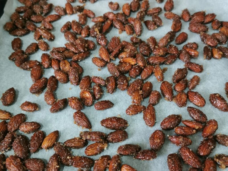 Cliquez pour zoomer ! Amandes grillées à la cannelle et au miel Thermomix par Zehra