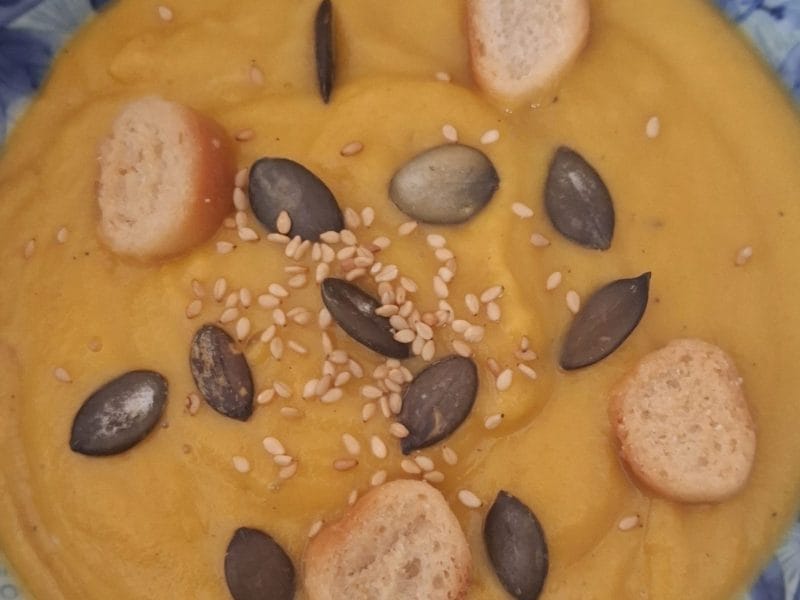 Cliquez pour zoomer ! Velouté de radis noir et carottes Thermomix par manhou05