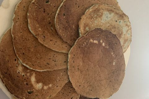 Cliquez pour zoomer ! Pancakes banane et épinards Thermomix par sabinemaeva