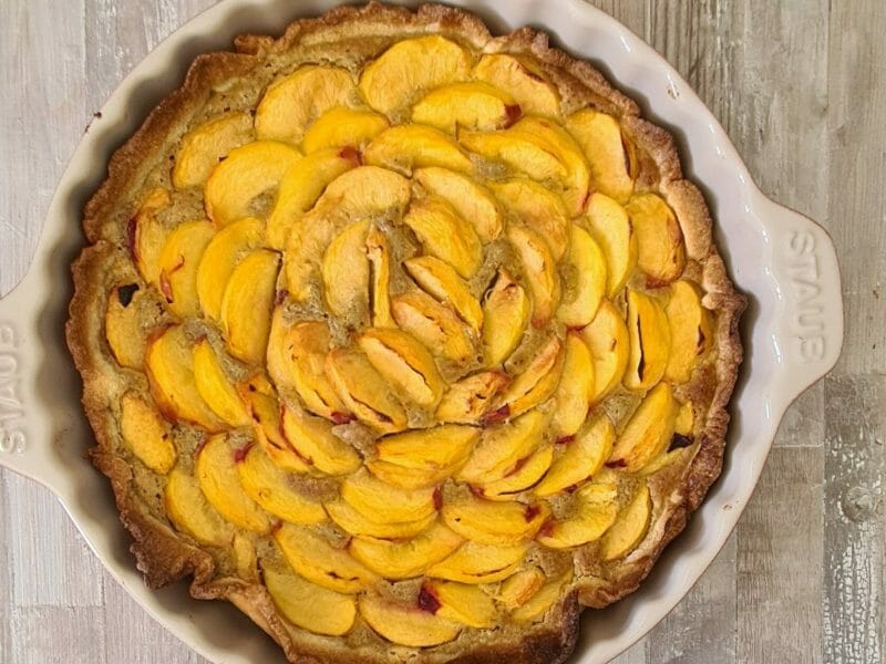 Cliquez pour zoomer ! Tarte aux pêches jaunes et pistache Thermomix par Cathy3107