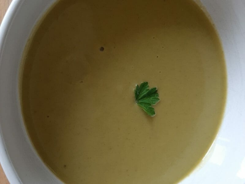 Cliquez pour zoomer ! Velouté aux fanes de radis Thermomix par Liliwind