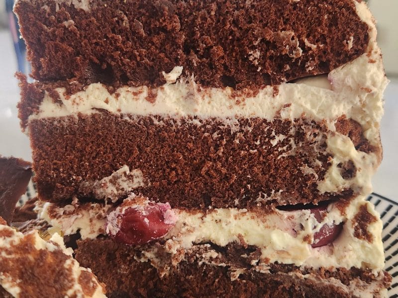 Cliquez pour zoomer ! Bûche forêt noire Thermomix par christine_522