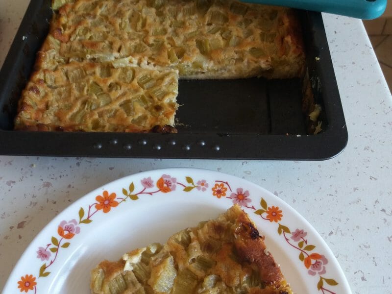 Cliquez pour zoomer ! Clafoutis à la rhubarbe Thermomix par Angefloetzet