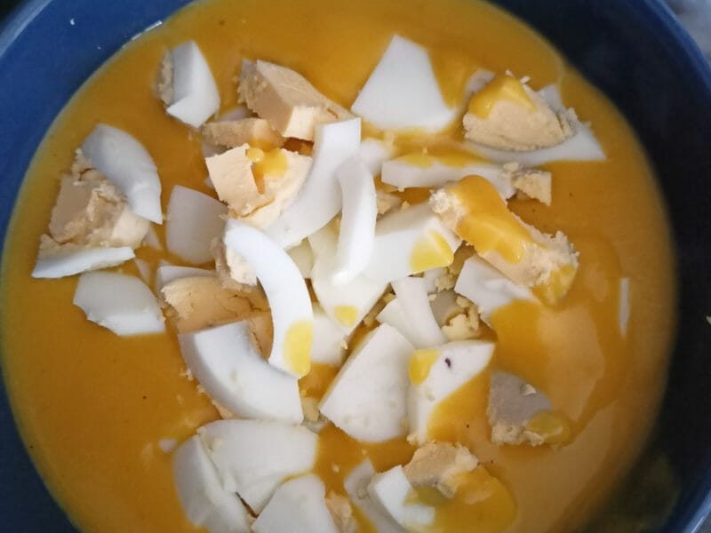 Cliquez pour zoomer ! Soupe aux oeufs et à la coriandre Thermomix par AngelNoe