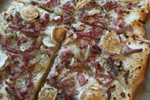 Cliquez pour zoomer ! Fougasse chèvre et lardons Thermomix par AngelNoe