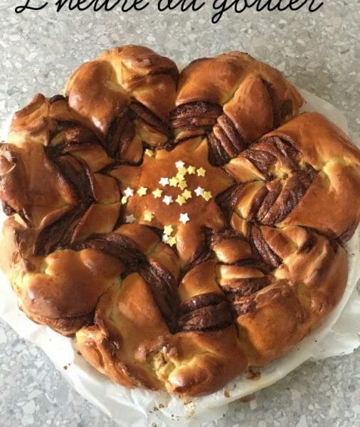 Cliquez pour zoomer ! Brioche étoilée au Nutella Thermomix par AnaisF