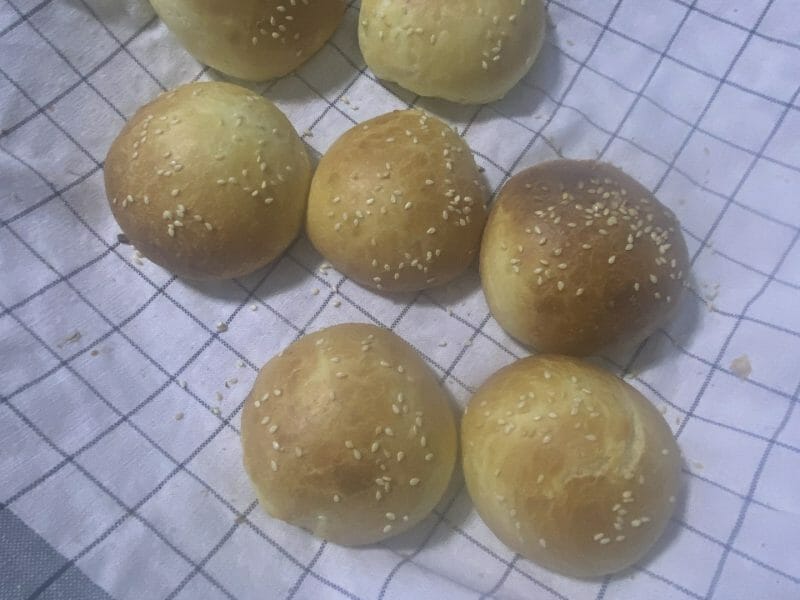 Cliquez pour zoomer ! Pains hamburger Thermomix par tisemtcb