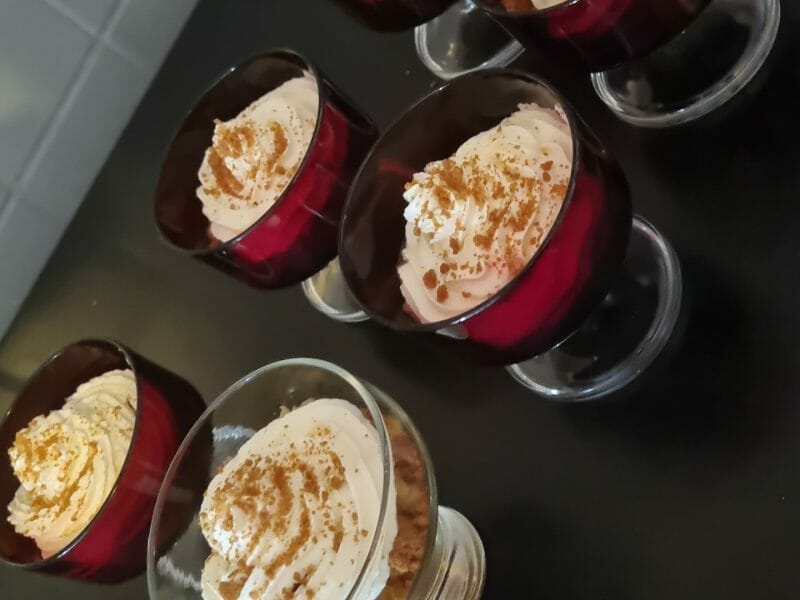 Cliquez pour zoomer ! Verrines pommes caramel et spéculoos Thermomix par fannynini_1