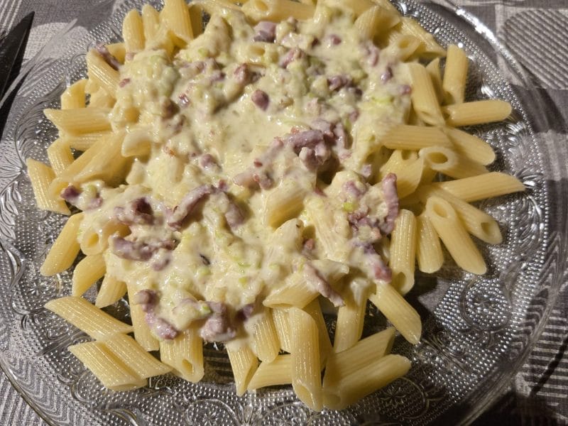 Cliquez pour zoomer ! Pâtes aux courgettes façon carbonara Thermomix par fannynini_1