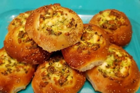 Cliquez pour zoomer ! Poğaça – Petits pains Turcs à la Feta Thermomix par Aurore