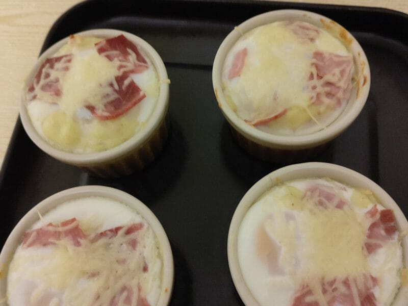 Cliquez pour zoomer ! Oeufs cocotte en parmentier Thermomix par lolo1829