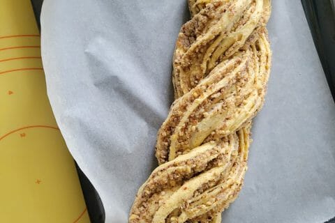 Cliquez pour zoomer ! Brioche tressée aux noisettes Thermomix par sab307