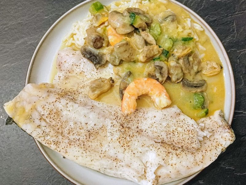 Cliquez pour zoomer ! Cabillaud aux crevettes et palourdes Thermomix par Babou 🐒