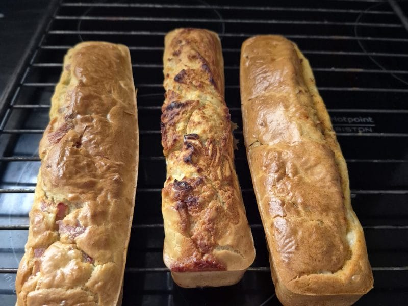 Cliquez pour zoomer ! Cake salé jambon fromage et olives Thermomix par Babou 🐒