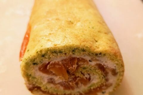Cliquez pour zoomer ! Roulé aux courgettes et au saumon fumé Thermomix par Babou 🐒