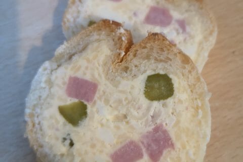 Cliquez pour zoomer ! Baguette farcie au jambon Thermomix par Babou 🐒
