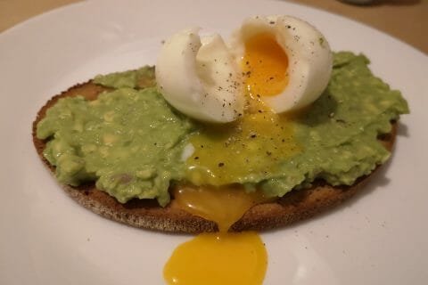 Cliquez pour zoomer ! Tartine avocat et oeuf mollet Thermomix par Babou 🐒