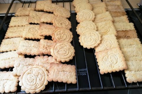 Cliquez pour zoomer ! Sablés sucrés à la vache qui rit au Thermomix