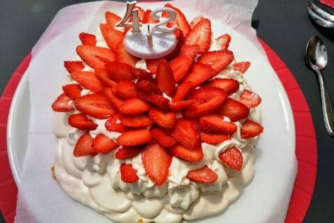 Cliquez pour zoomer ! Mini pavlova aux fraises Thermomix par Babou 🐒