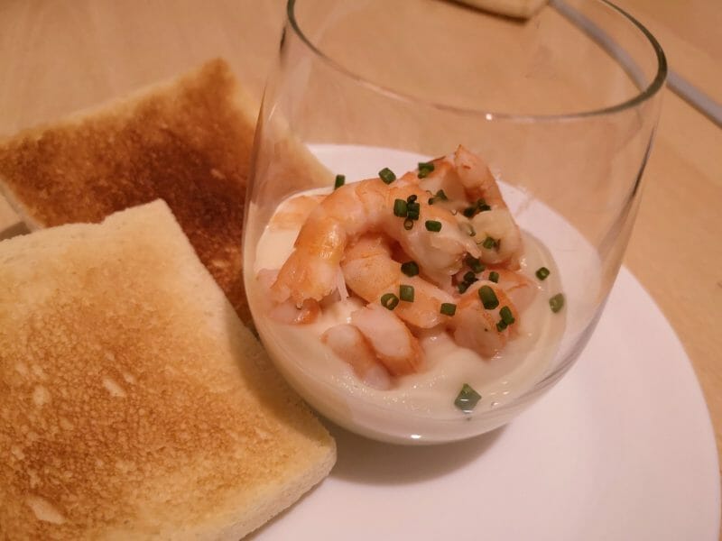 Cliquez pour zoomer ! Verrine de mousse de chou-fleur et crevettes Thermomix par Babou 🐒