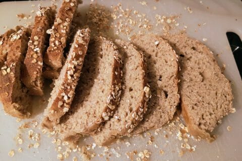 Cliquez pour zoomer ! Pain aux flocons d’avoine et au miel Thermomix par Babou 🐒