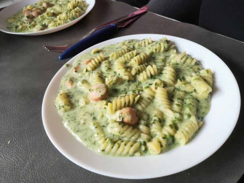 Cliquez pour zoomer ! One pot pasta – épinards et saumon fumé Thermomix par Babou 🐒