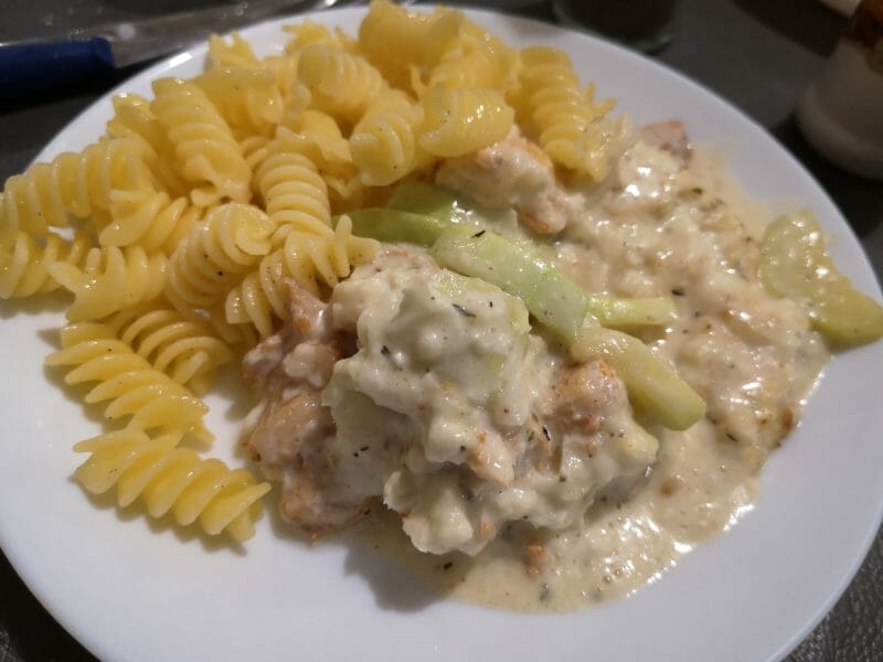 Cliquez pour zoomer ! Poulet à la crème et aux oignons Thermomix par Babou 🐒