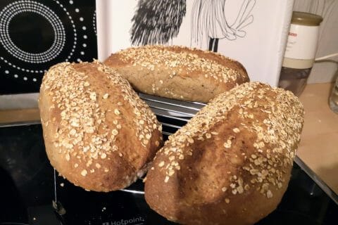 Cliquez pour zoomer ! Pain aux flocons d’avoine et au miel Thermomix par Babou 🐒