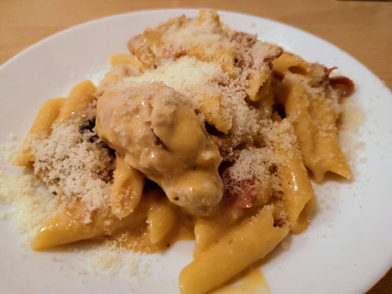 Cliquez pour zoomer ! Pennes au poulet, tomates et champignons Thermomix par Babou 🐒