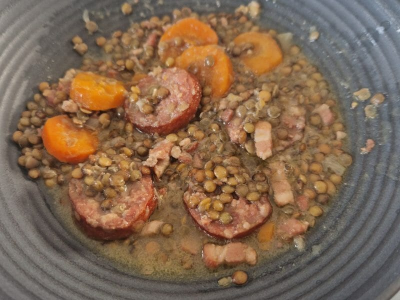 Cliquez pour zoomer ! Lentilles et ses saucisses Thermomix par kelly13032010