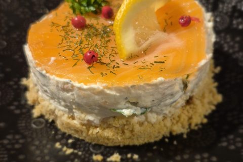 Cliquez pour zoomer ! Cheesecake au saumon sans cuisson Thermomix par Aurélie ♡ 👩🏽🍳