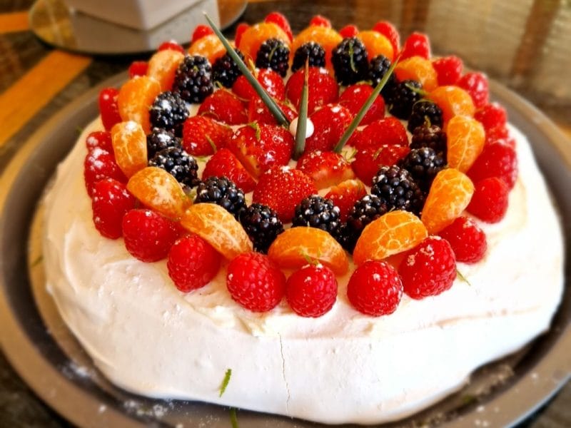 Cliquez pour zoomer ! Mini pavlova aux fraises Thermomix par Aurélie ♡ 👩🏽🍳