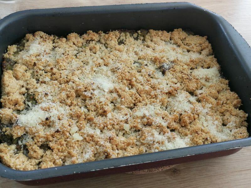 Cliquez pour zoomer ! Crumble courgettes, basilic et parmesan Thermomix par Beni-B