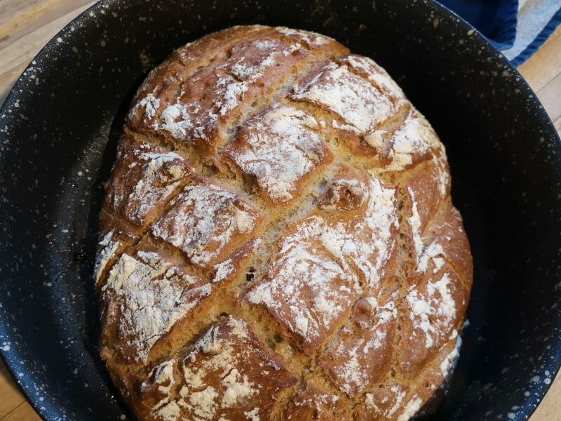 Cliquez pour zoomer ! Pain Cocotte Thermomix par Badiane56