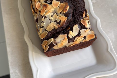 Cliquez pour zoomer ! Cake ultra moelleux au chocolat Thermomix par laurie_281