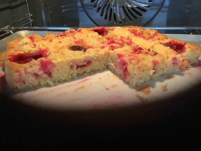 Cliquez pour zoomer ! Moelleux aux prunes Thermomix par Mlise