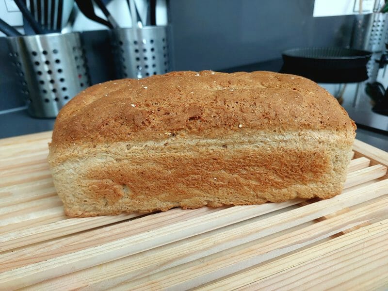Cliquez pour zoomer ! Pain aux flocons d’avoine et au miel Thermomix par boubou712