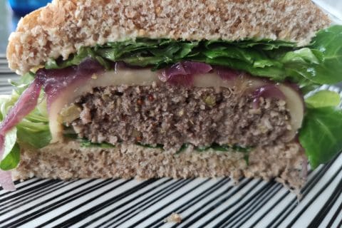 Cliquez pour zoomer ! Burger de boeuf aux olives et oignons caramélisés Thermomix par AlexTiti