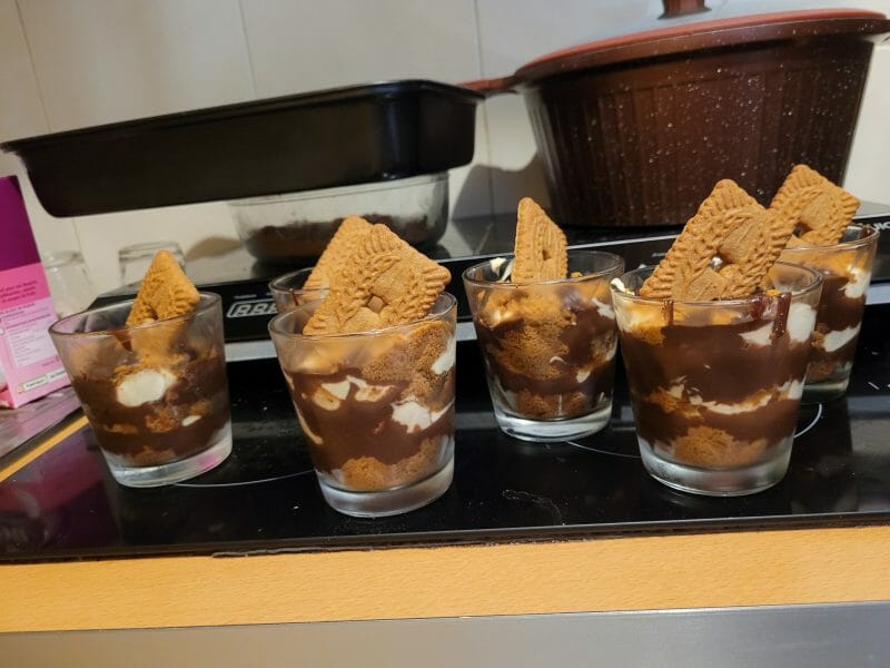 Cliquez pour zoomer ! Tiramisu aux framboises et spéculoos Thermomix par azerti