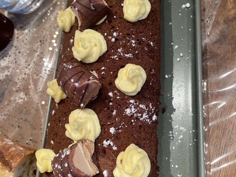 Cliquez pour zoomer ! Roulé au Kinder Bueno Thermomix par Nathermomix28.