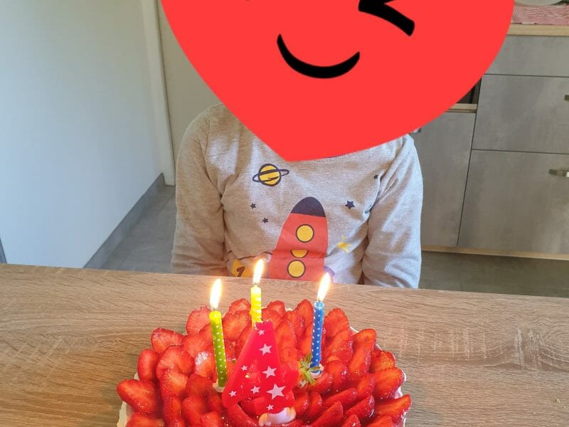 Cliquez pour zoomer ! Tarte aux fraises sans cuisson Thermomix par alice_merville